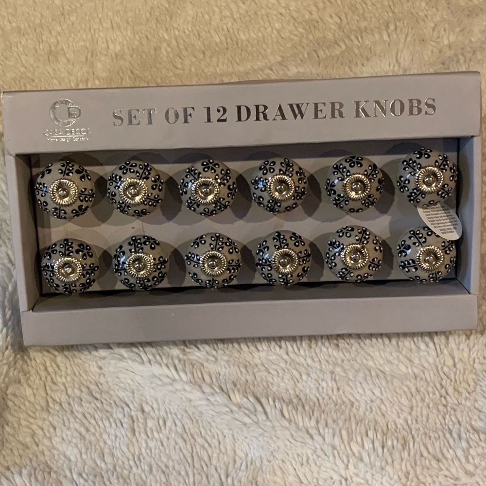 Cabinet Knobs